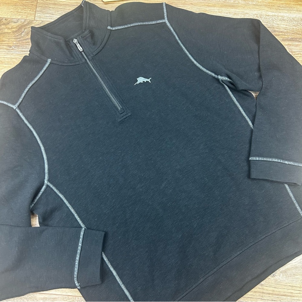 $118 TOMMY BAHAMA 1/4 Zip Sweatshirt Mens Medium NWT